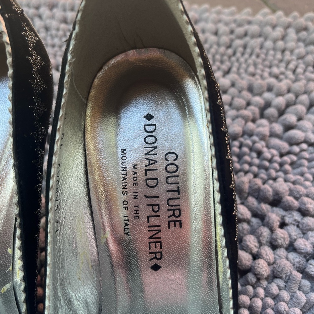 Donald J. Pliner Black and Silver Heels - Picture 5 of 11